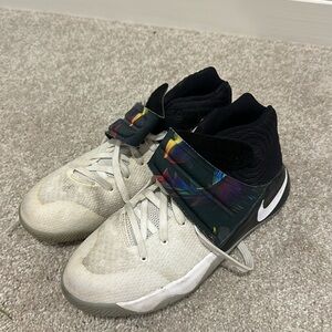 Nike Kyrie basketball shoes size 6.5.